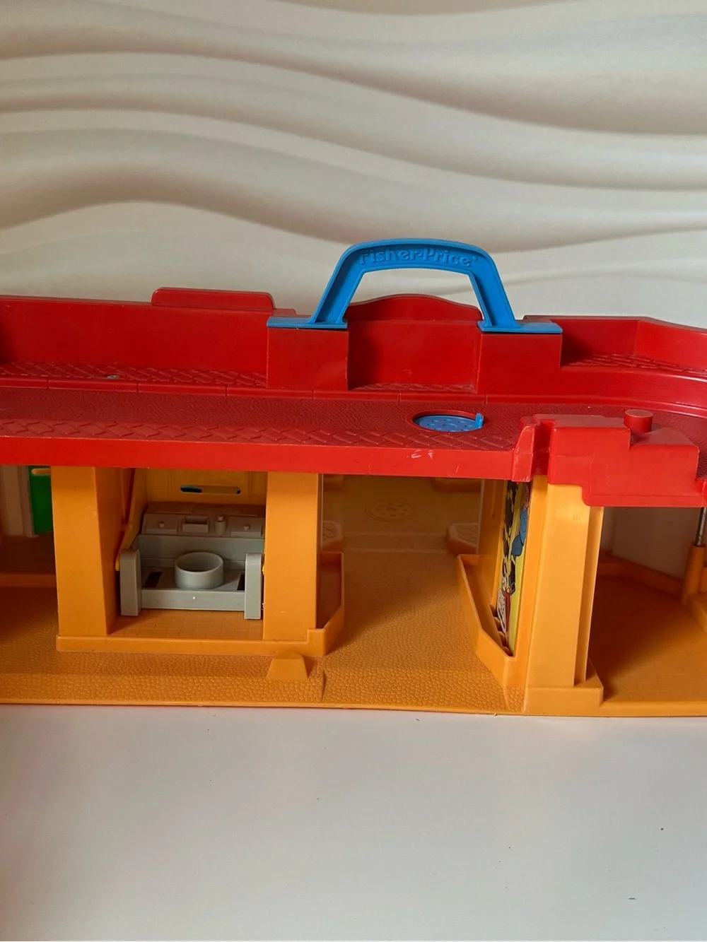 Vintage 1986 Fisher-Price Little People Main Street fire house bank post office